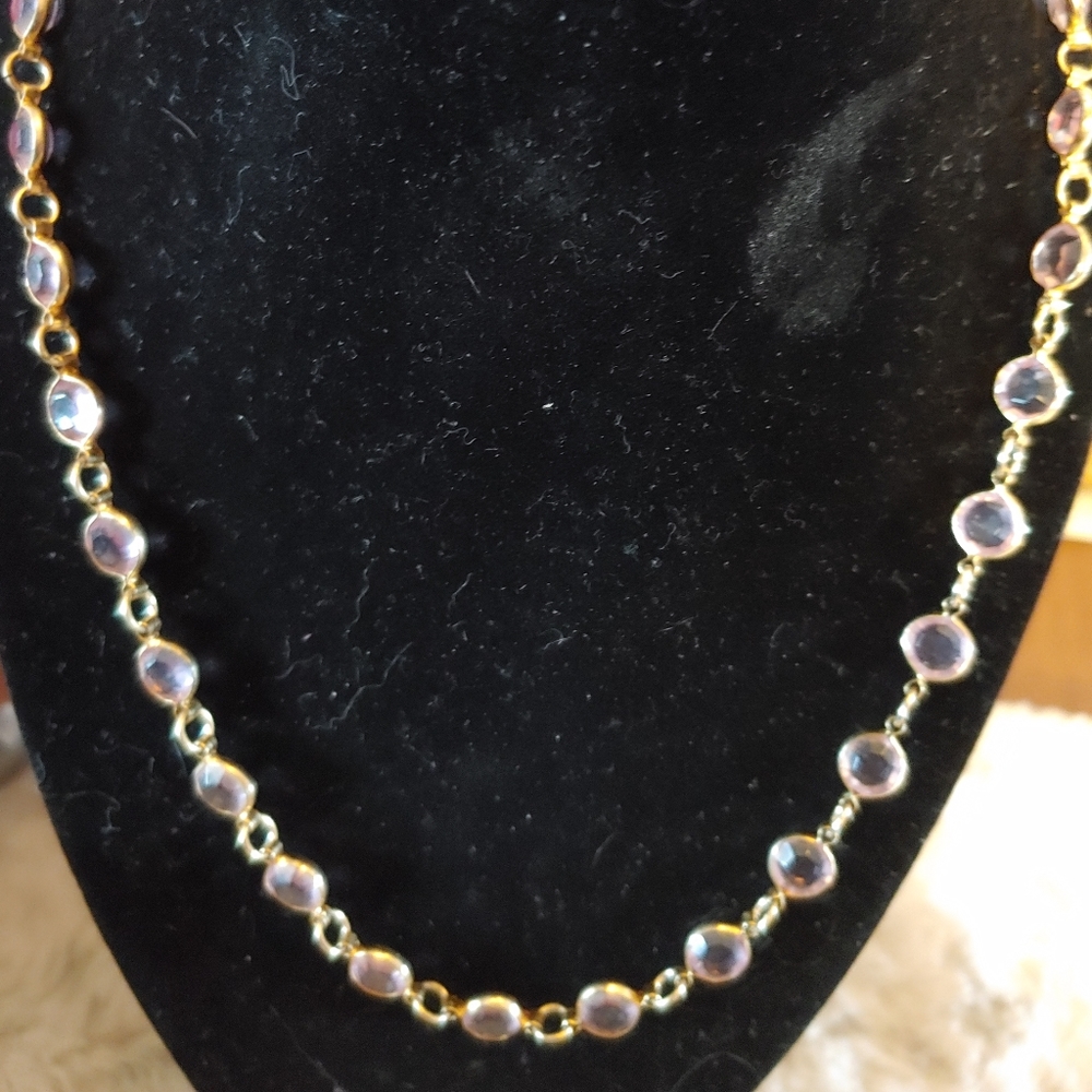 Vintage 2 Sisters necklace